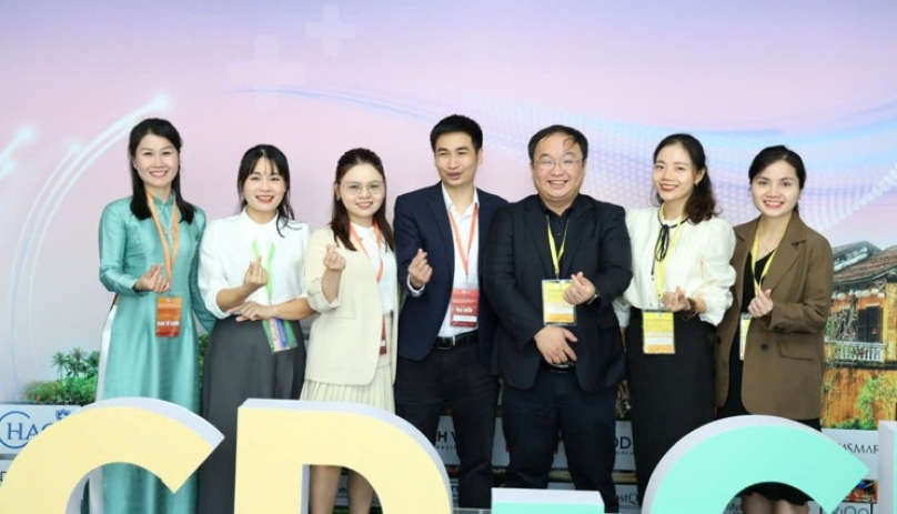 Hình ảnh các bác sĩ phòng khám bệnh da bọng nước tự miễn, bệnh viện Da liễu Trung ương Hình ảnh các bác sĩ phòng khám bệnh da bọng nước tự miễn, bệnh viện Da liễu Trung ương