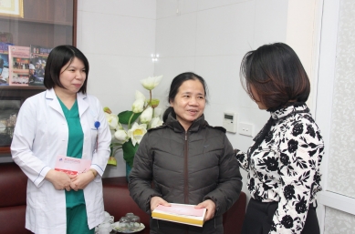 Công đoàn bệnh viện Da liễu Trung ương chăm lo tết cho đoàn viên và người lao động nhân dịp tết nguyên đán Tân Sửu 2021