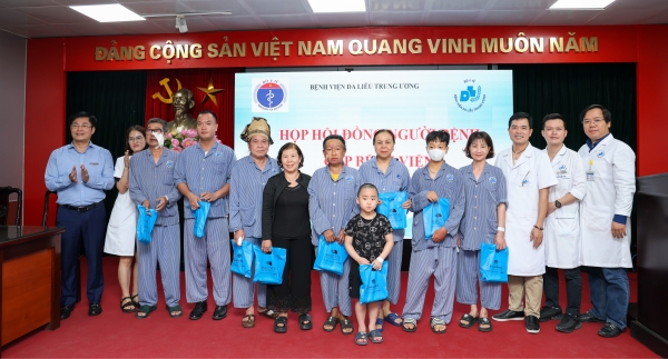 Họp Hội đồng người bệnh cấp bệnh viện tháng 03 năm 2026