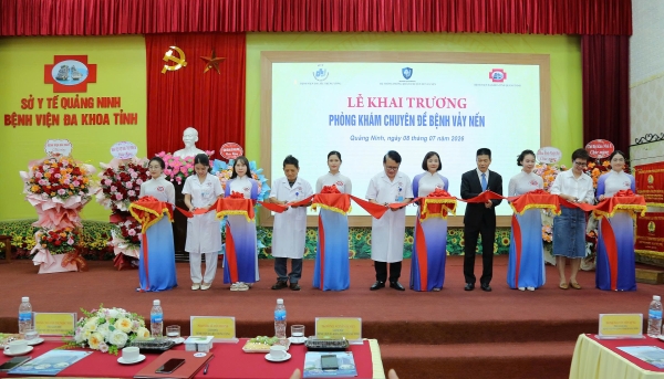 Khai trương Phòng khám chuyên đề bệnh vảy nến tại BVĐK tỉnh Quảng Ninh và ký kết thoả thuận hợp tác đào tạo, hỗ trợ chuyên môn chuyên ngành Da liễu